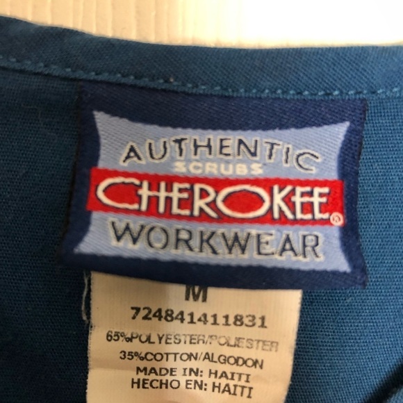 Cherokee teal blue scrub top with pockets size medium - Picture 3 of 5